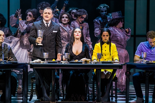  El musical 'La familia Addams' desembarca en el Romea tras el gran éxito de su estreno en Madrid